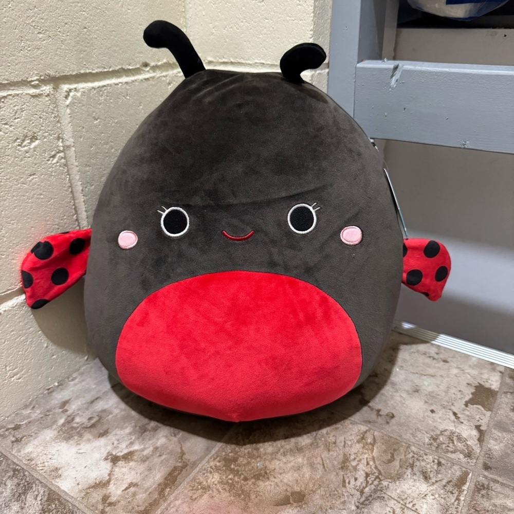 Trudy Ladybug Squishmellow Red Black NEW Kids Unisex Toy Stuffed Animal NWT Fun - Picture 5 of 16